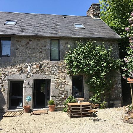 Chez Natacha Et Adrien Apartment Regnéville-sur-Mer Exterior photo